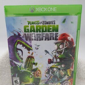 XBox ONE Plants vs Zombies Garden Video Game Warefare PopCap EA Games 2014